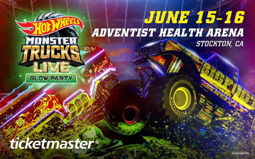 Hot Wheels Monster Trucks Live Glow Party